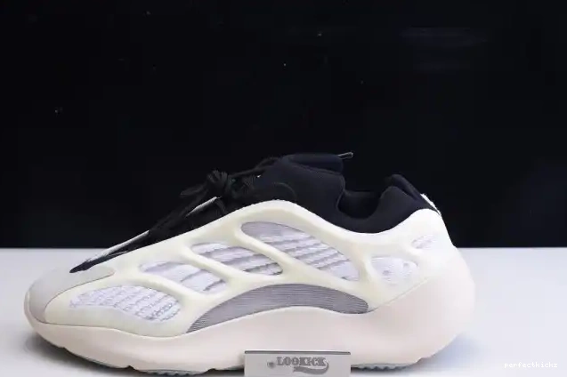 Boost 700 Yeezy Adidas V3 Azael FW4980 0626